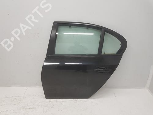 Used Left rear door Left rear door 37013816 37013816