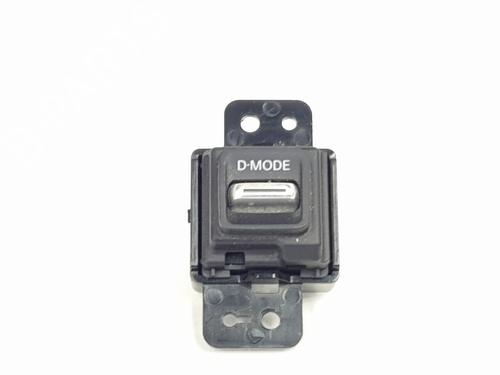 switch-nissan-qashqai-iii-j12-2021-36276751 main image