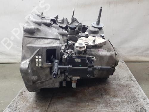 Gearbox PEUGEOT 3008 I MPV (0U_) 1.6 HDi | BP8883939M3 