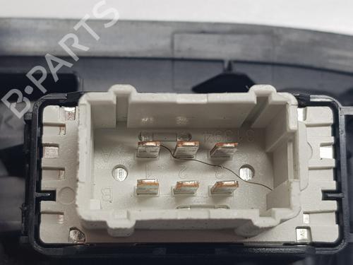 Right front window switch PEUGEOT 208 I (CA_, CC_) 1.2 VTI 82 | BP30932569I26