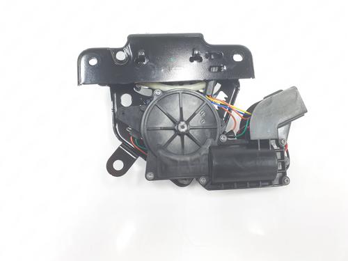 Tailgate lock TESLA MODEL 3 (5YJ3) | BP38445316C101 - Image 2