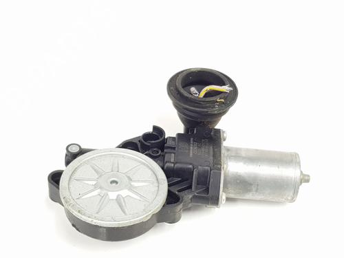 Used Right front window motor TOYOTA HILUX VIII Pickup (_N1_) 2.4 D 4WD (GUN125_, GUN125R) (150 hp) 29729426