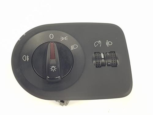 Forlygtekontakt Forlygtekontakt SEAT IBIZA IV (6J5, 6P1) [2008-2017] 33243232 33243232