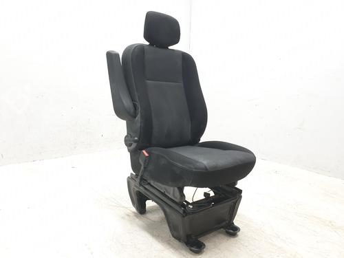 Left front seat NISSAN INTERSTAR Van (X62B) dCi 135 | BP27880781C15 