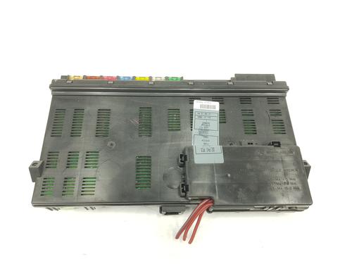 Used Fuse box BMW X5 (E53) 3.0 d (218 hp) 9429944