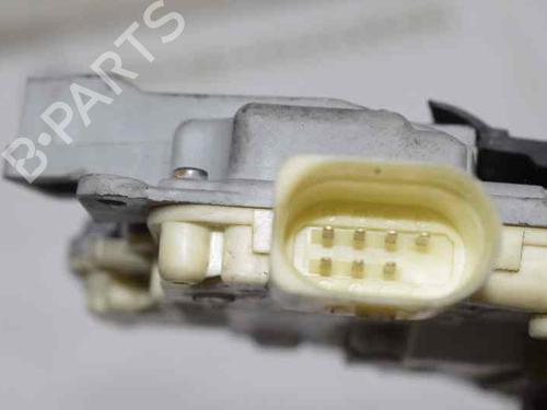 Front right lock VW PASSAT B6 (3C2) 2.0 TDI 16V | BP1326669C97 