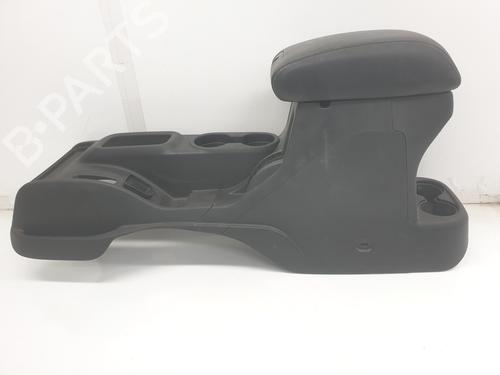 Used Armrest / Center console JEEP WRANGLER III (JK) 2.8 CRD (200 hp) 31022698