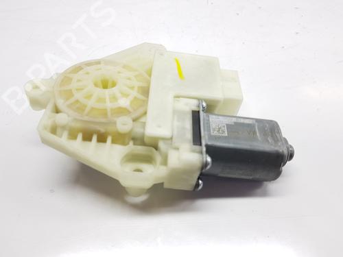 Used Right front window motor SKODA FABIA III (NJ3) 1.0 (75 hp) 16491663