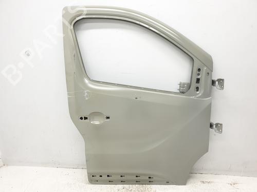Used Right front door RENAULT TRAFIC III Bus (JG_) [2014-2025]  21003710