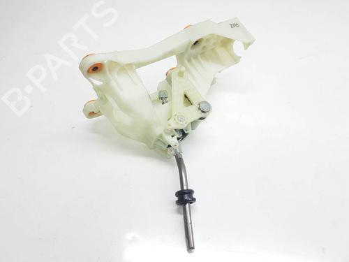 Gear lever KIA STONIC (YB) | BP38870849M90 - Image 2