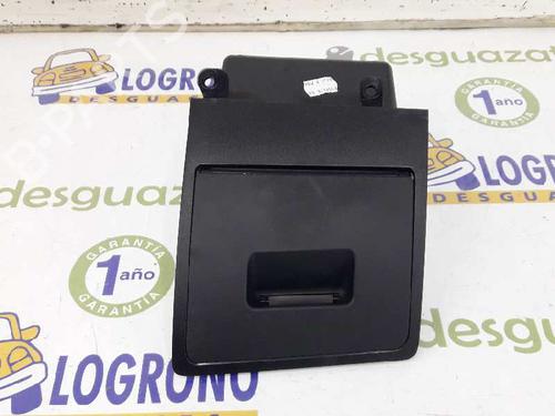 Used Glove box BMW 5 (E60) 520 d (177 hp) 2267303