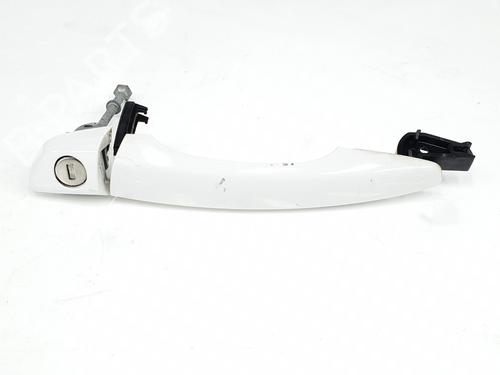 Used Front left exterior door handle OPEL CROSSLAND X / CROSSLAND (P17, P2QO) 1.2 (75) (82 hp) 31136549