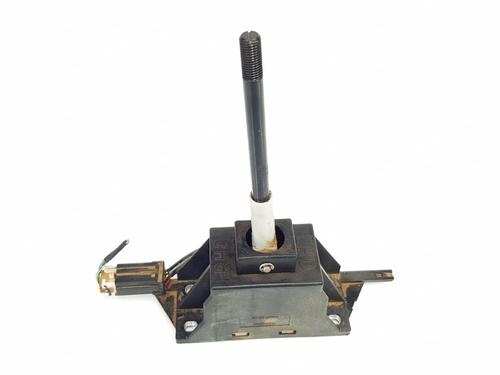 Used Gear lever MITSUBISHI PAJERO IV (V8_W, V9_W) 3.2 DI-D 4WD (165 hp) 26660659