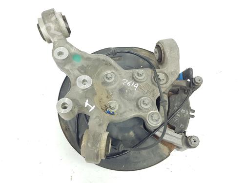 Used Left rear steering knuckle MERCEDES-BENZ CLA Coupe (C117) CLA 220 CDI / d (117.303) (170 hp) 4616153