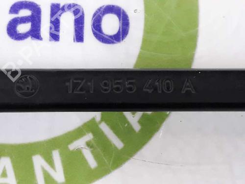 Front windshield wiper arm SKODA OCTAVIA II (1Z3) 2.0 TDI RS | BP5288021C143 