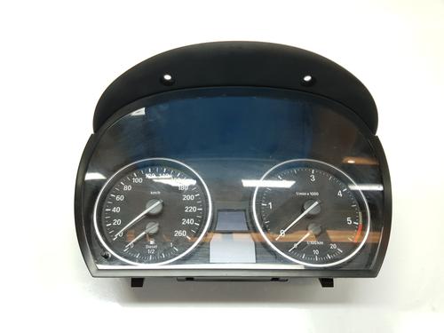 Used Instrument cluster BMW X1 (E84) sDrive 18 d (143 hp) 18713075