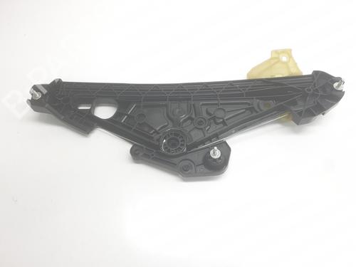 Used Rear left window mechanism Rear left window mechanism RENAULT SYMBIOZ 1.8 E-Tech 160 Full Hybrid (158 hp) 34698167 34698167
