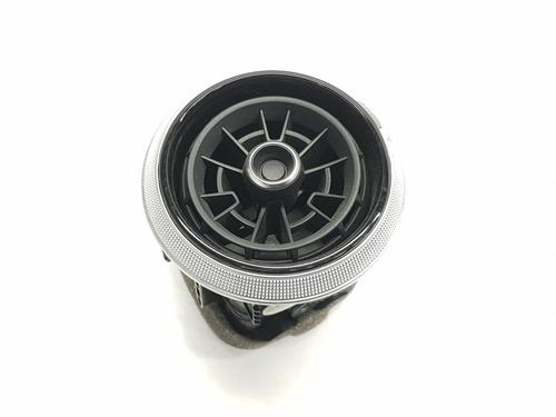 Used Air vent AUDI A3 Sportback (8VA, 8VF) 30 TDI (115 hp) 23246562
