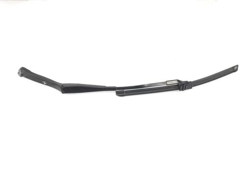 Used Front windshield wiper arm MERCEDES-BENZ GLK-CLASS (X204) 220 CDI 4-matic (204.984, 204.997) (170 hp) 8233562