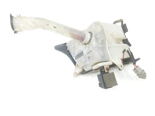 Windscreen washer tank TOYOTA LAND CRUISER 90 (_J9_) 3.0 TD (KZJ90_, KZJ95_, KZJ90R, KZJ95R, KZJ90W, KZJ95W) | BP18872759C113 