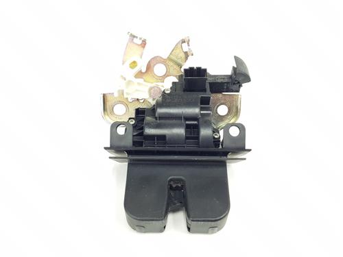 Used Tailgate lock SEAT TOLEDO IV (KG3) 1.6 TDI (115 hp) 28386828