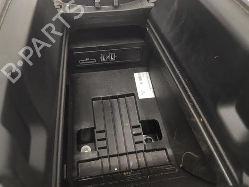 Armrest / Center console MERCEDES-BENZ C-CLASS (W205) C 220 BlueTEC / d (205.002, 205.004) | BP8637861I20 