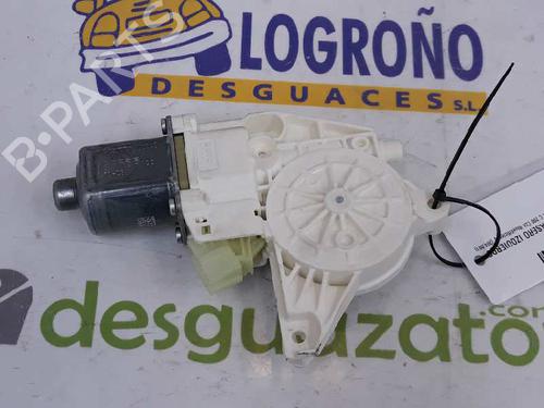 Portierruitmotor linksachter MERCEDES-BENZ C-CLASS (W204) C 200 CDI (204.007, 204.006) (136 hp) 3388415