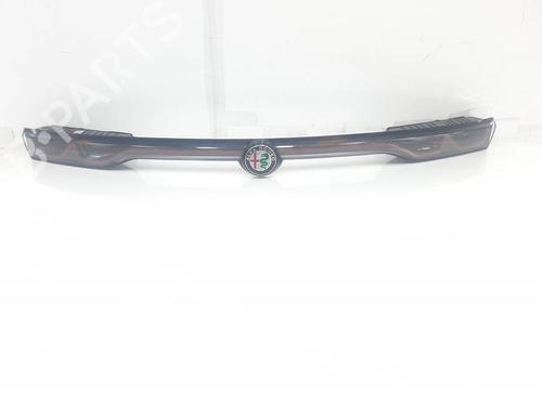 Used Rear center light Rear center light 39505052 39505052