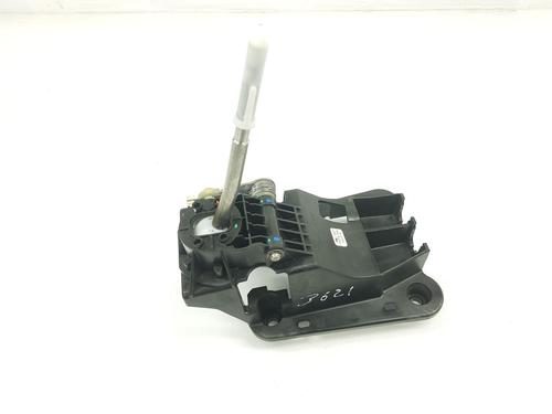 Gear lever PEUGEOT 2008 I (CU_) 1.6 BlueHDi 100 | BP7419556M90 