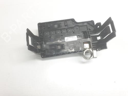 Used Fuse box Fuse box SEAT ARONA (KJ7, KJP) [2017-2026] 36672491 36672491