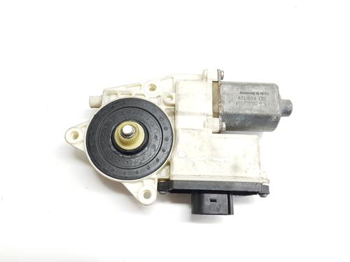 Used Left rear window motor BMW X3 (E83) 2.0 d (150 hp) 29735941