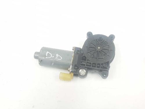 Right front window motor BMW 3 Convertible (E46) 325 Ci | BP8113343E20 