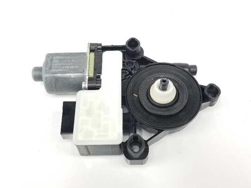 Rudehejsemotor bagstkærm højre VW GOLF VII (5G1, BQ1, BE1, BE2) 1.4 TSI (122 hp) 7492506