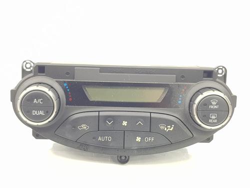 Used Climate control TOYOTA YARIS (_P13_) 1.5 Hybrid (NHP130_, NHP130) (101 hp) 20666162