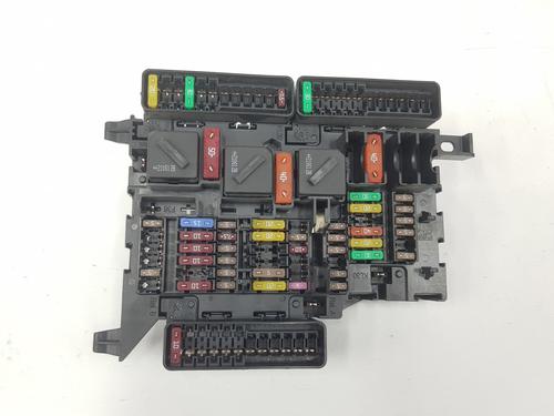 Used Fuse box BMW X1 (F48) sDrive 18 d (150 hp) 11096713
