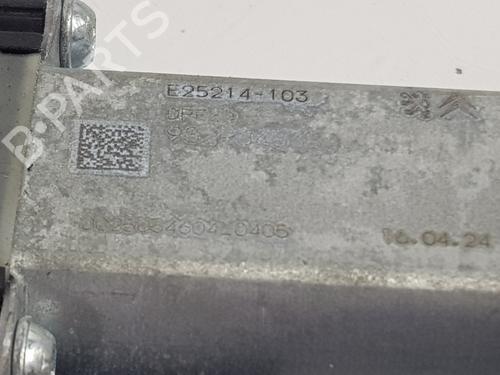 Right front window motor OPEL ASTRA L Sports Tourer (O5)  | BP25771636E20 