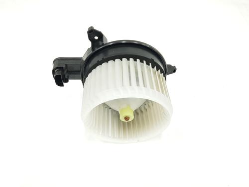 Used Heater blower motor TOYOTA YARIS (_P21_, _PA1_, _PH1_) 1.5 Hybrid (MXPH10, MXPH11) (116 hp) 15990253