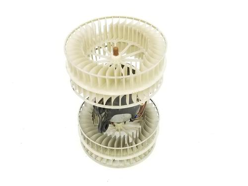 Used Heater blower motor MERCEDES-BENZ VIANO (W639) CDI 2.0 4-matic (639.711, 639.713, 639.811, 639.813,... (116 hp) 14094849