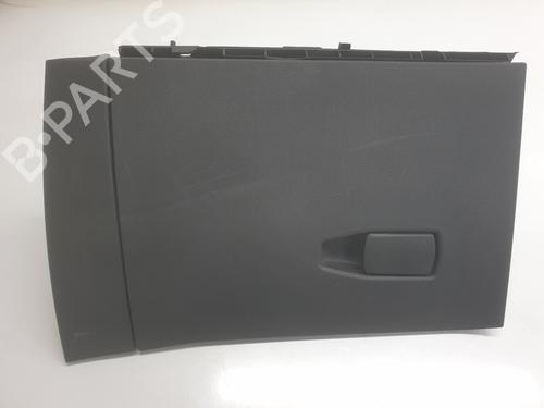 Glove box BMW 1 (F40) 118 d | BP30530326C95 