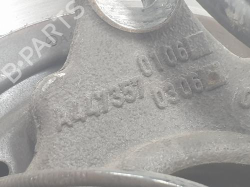 Right rear steering knuckle MERCEDES-BENZ VITO Van (W447) 110 CDI (447.601, 447.603, 447.605) | BP28103125M28 