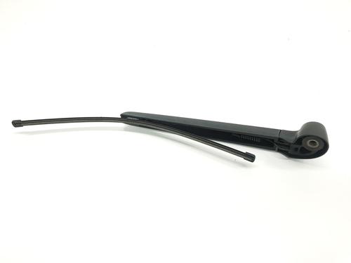 Used Rear windshield wiper arm AUDI A1 (8X1, 8XK) 1.6 TDI (90 hp) 22994869