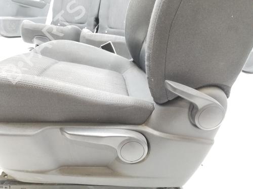 Seats set PEUGEOT 5008 (0U_, 0E_) 1.6 HDi | BP10255790C78 