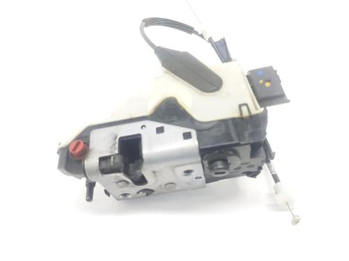 Cerradura puerta trasera izquierda PEUGEOT 208 I (CA_, CC_) 1.6 HDi / BlueHDi 75 (75 hp) 10215483