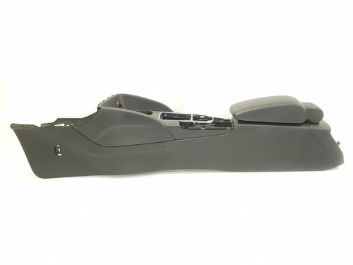 Used Armrest / Center console Armrest / Center console 37639268 37639268