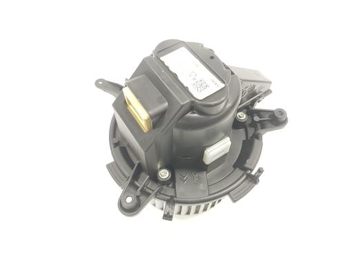 Used Heater blower motor PEUGEOT 3008 II SUV (MC_, MR_, MJ_, M4_) 1.6 BlueHDi 120 (120 hp) 15073135
