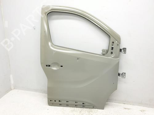 Used Right front door Right front door 21003599 21003599
