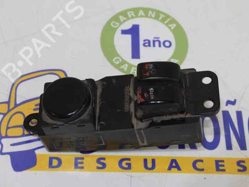 Used Left front window switch HYUNDAI H-1 / STAREX Bus (A1) 2.5 TD 4WD (101 hp) 1361865