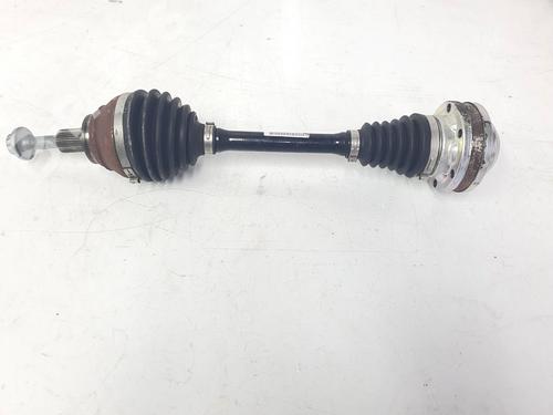 Antriebswelle links vorne für SEAT ATECA (KH7, KHP) 1.5 TSI (150 hp) 8424414