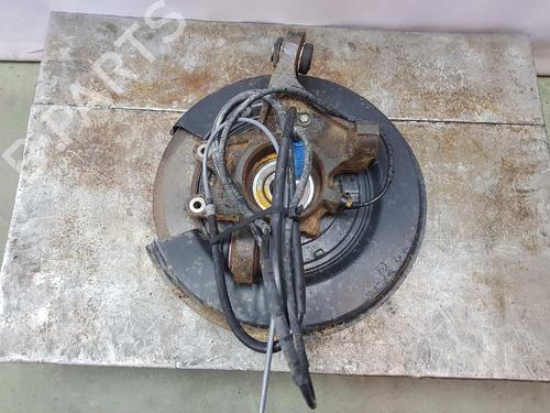 Used Left rear steering knuckle LAND ROVER RANGE ROVER III (L322) 3.0 D 4x4 (177 hp) 5230650