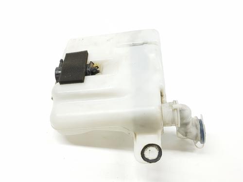 Windscreen washer tank TOYOTA LAND CRUISER 90 (_J9_) 3.0 TD (KZJ90_, KZJ95_, KZJ90R, KZJ95R, KZJ90W, KZJ95W) | BP19037357C113